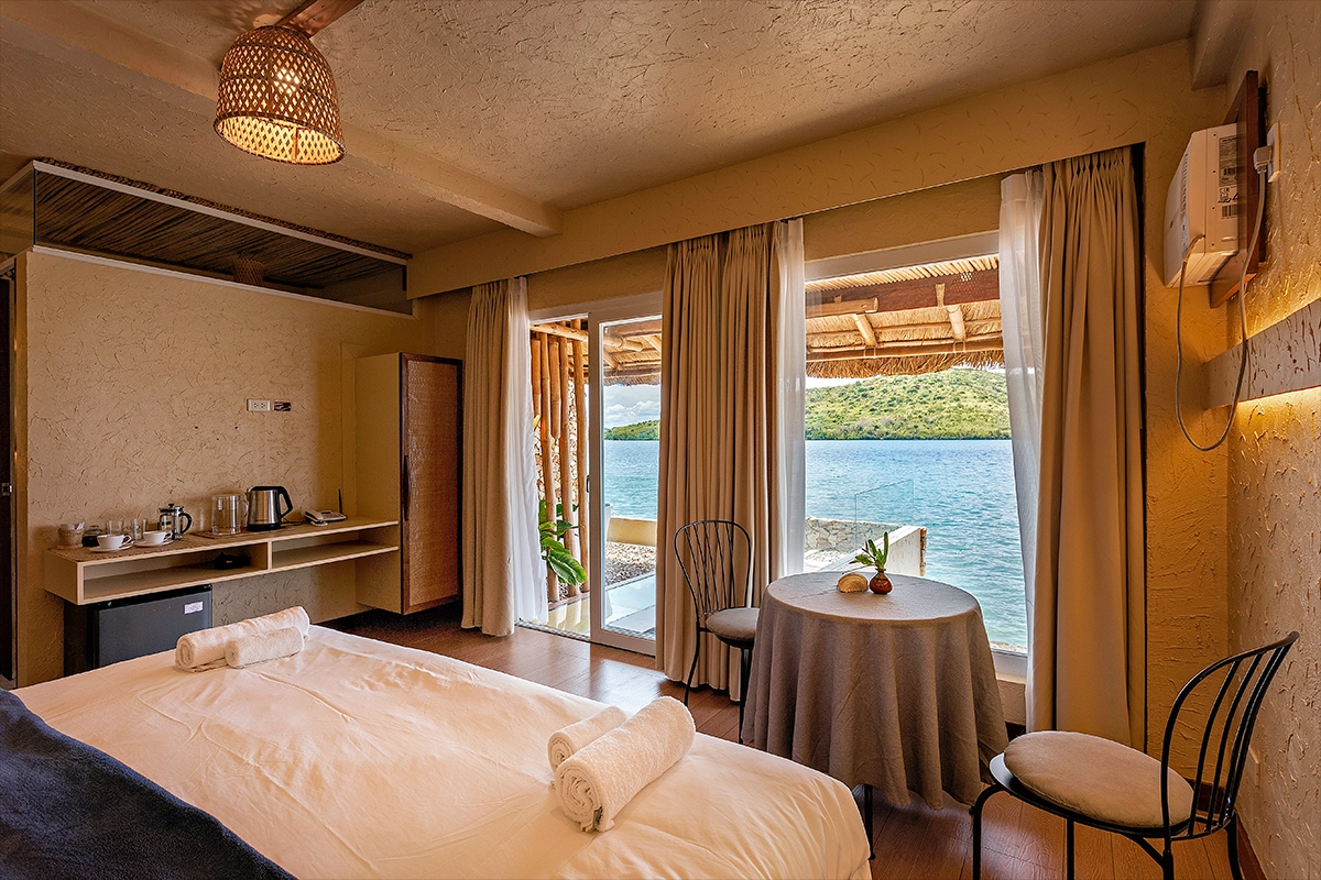 Seafront Suite